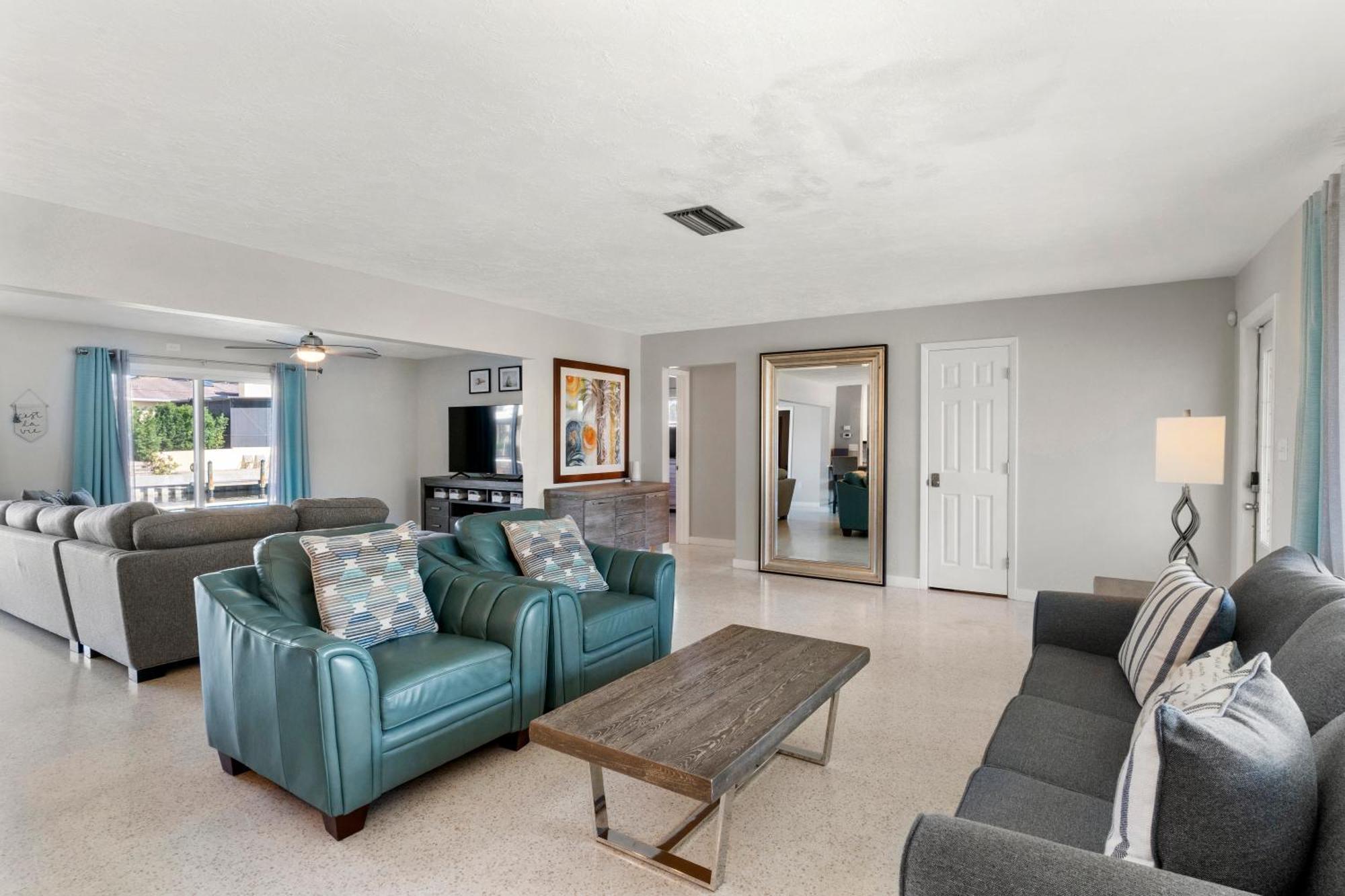 Casa Di Amici - Canal & Pool Home Close To Ami! Μπράντεντον Εξωτερικό φωτογραφία